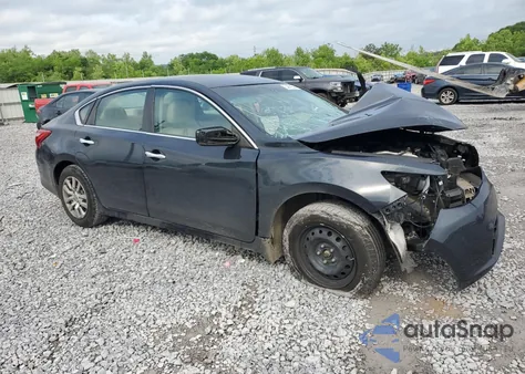 2017 Nissan Altima 2.5 z USA, uszkodzony, nr VIN 1N4AL3AP2HC110329